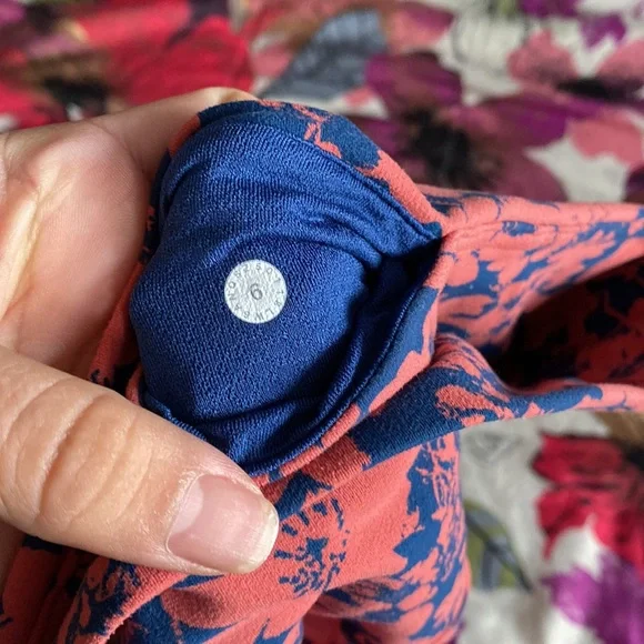 Lululemon All You Do Crop - Picture 11 of 11